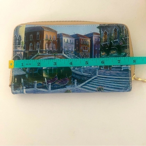 Women’s Zip Around Wallet Building Print Sky Blue - Picture 3 of 5